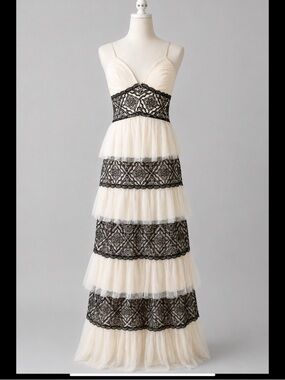 BCBGMAXAZRIA Ivory & Black Lace Tiered Tulle Maxi Dress Romantic Wedding Guest 2
